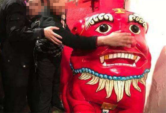 行头桥摸石狮